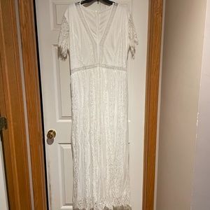 Boho Wedding Dress - Size 18W